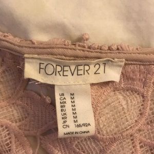 Forever 21 Tops - Crop top Forever 21 Tops - Crop top